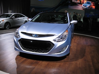 Hyundai Sonata Hybrid.jpg